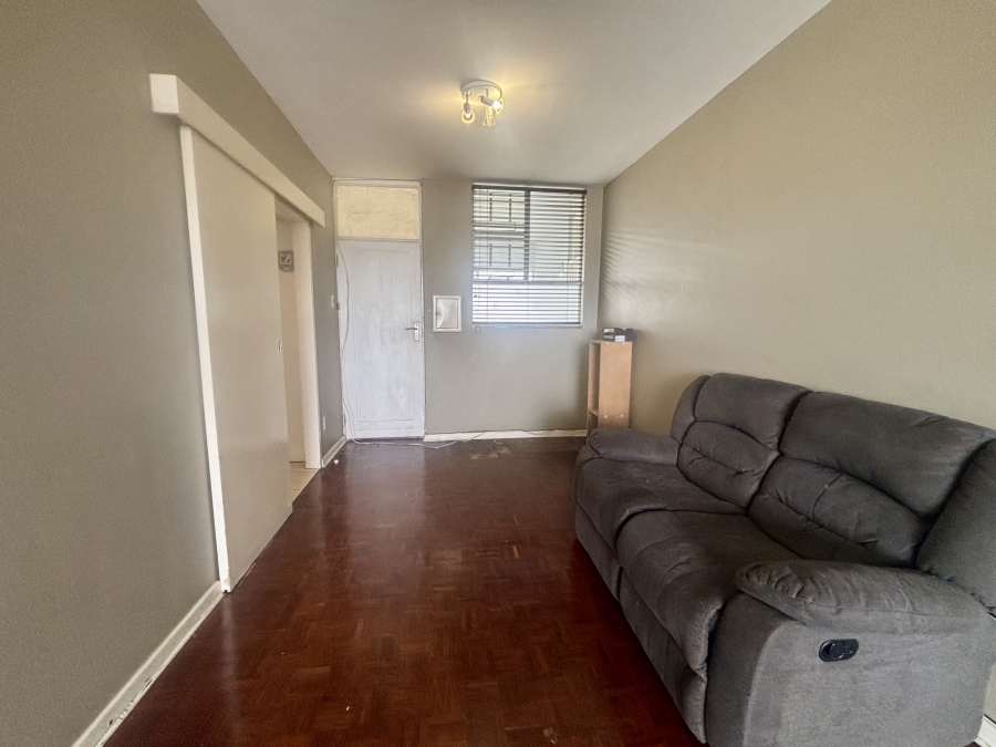 1 Bedroom Property for Sale in Townsend Estate Western Cape
